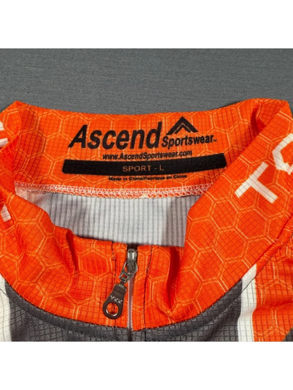 Ascend Sportswear Team TOM Tough Old Men Cycling Jersey Sport Large Q122